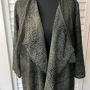 H&M Divided Black and Green Patterned Jacket